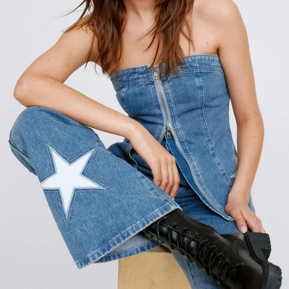 NWT Nasty gal Denim Star Insert Flare Jean - Picture 2 of 10